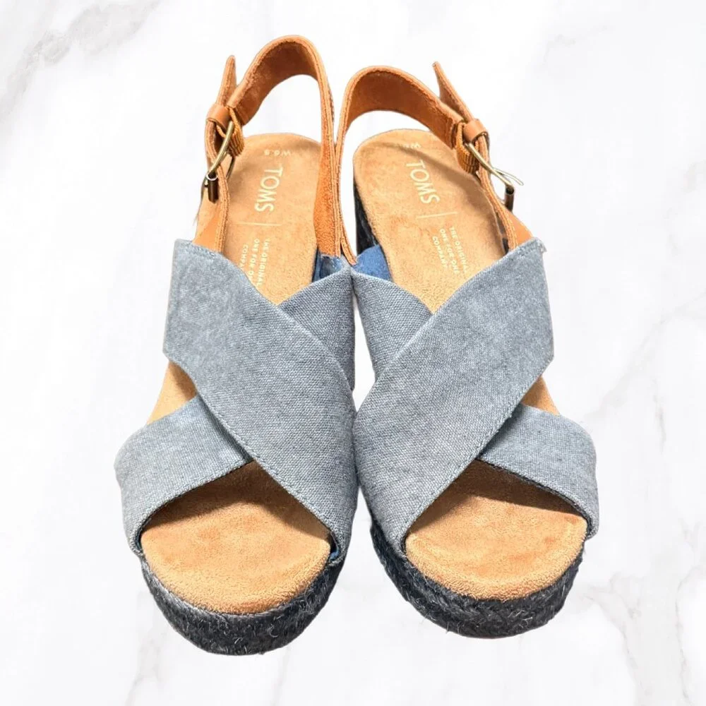 TOMS‎ Women's Denim Blue Raffia Wedge Sandals, Size 6.5